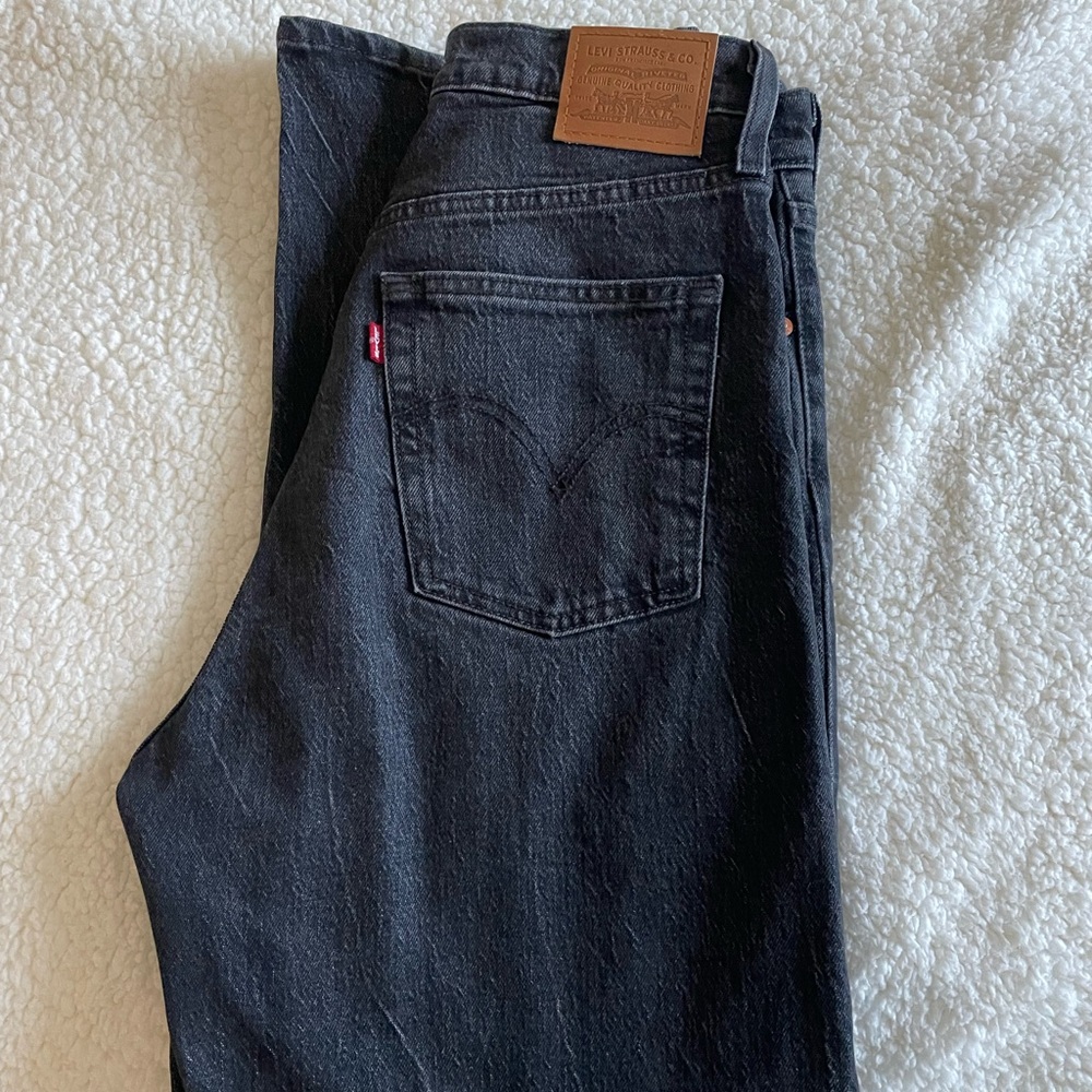 Levi’s Ribcage Ankle Jeans